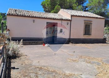 Casa all\'aperto - Villa contrada campoliberto, Vizzini - foto 31