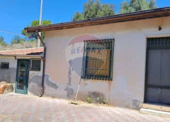 Casa all\'aperto - Villa contrada campoliberto, Vizzini - foto 3