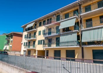 Edificio all\'aperto - Quadrilocale Via Giuseppe D'Andrea
 
2, Caltagirone - foto 1