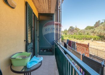 Balcone - Quadrilocale Via Giuseppe D'Andrea
 
2, Caltagirone - foto 16