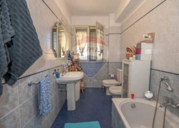 Bagno - Quadrilocale Via Giuseppe D'Andrea
 
2, Caltagirone - foto 30