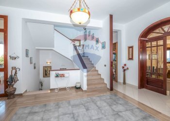 Scale - Villa Via Brenta
 
48, Augusta - foto 8