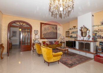 Soggiorno - Villa Via Brenta
 
48, Augusta - foto 11