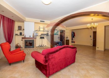 Soggiorno - Villa Via Brenta
 
48, Augusta - foto 26