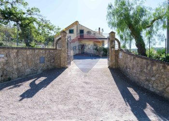 Casa all\'aperto - Villa Contrada Cannarozzo
 
snc, Piazza Armerina - foto 3