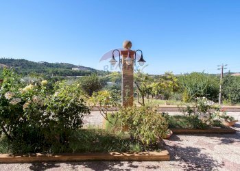 Edificio all\'aperto - Villa Contrada Cannarozzo
 
snc, Piazza Armerina - foto 24