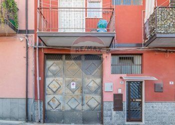 Edificio all\'aperto - Trilocale Via Mondello
 
20, Paterno - foto 23