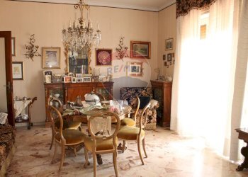 Sala da pranzo - Appartamento carnazza
 
89, Tremestieri Etneo - foto 10