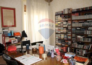 Ufficio - Appartamento carnazza
 
89, Tremestieri Etneo - foto 13