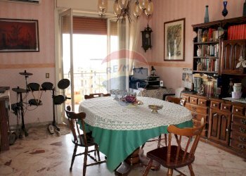 Sala da pranzo - Appartamento carnazza
 
89, Tremestieri Etneo - foto 5
