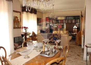 Sala da pranzo - Appartamento carnazza
 
89, Tremestieri Etneo - foto 1