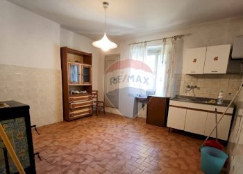 Cucina - Appartamento Piazza Giovanni da Strada
 
10, Castel San Niccolò - foto 4