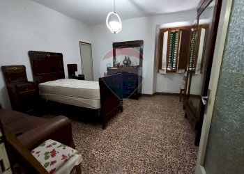 Camera / camera da letto - Appartamento Piazza Giovanni da Strada
 
10, Castel San Niccolò - foto 9