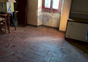 Stanza vuota - Appartamento Piazza Giovanni da Strada
 
10, Castel San Niccolò - foto 15