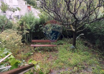 Giardino - Quadrilocale Via Pavone
 
2A, Ivrea - foto 6