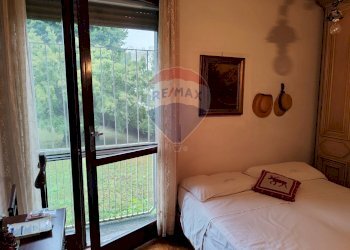 Camera / camera da letto - Quadrilocale Via Pavone
 
2A, Ivrea - foto 15