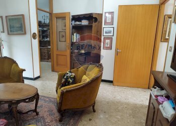 Soggiorno - Quadrilocale Via Pavone
 
2A, Ivrea - foto 18