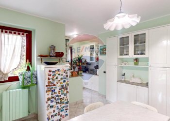 Cucina - Villa Via Enrico Toti
 
350, Caronno Pertusella - foto 10