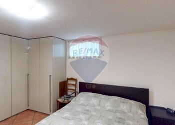 Camera / camera da letto - Villa Via Enrico Toti
 
350, Caronno Pertusella - foto 39