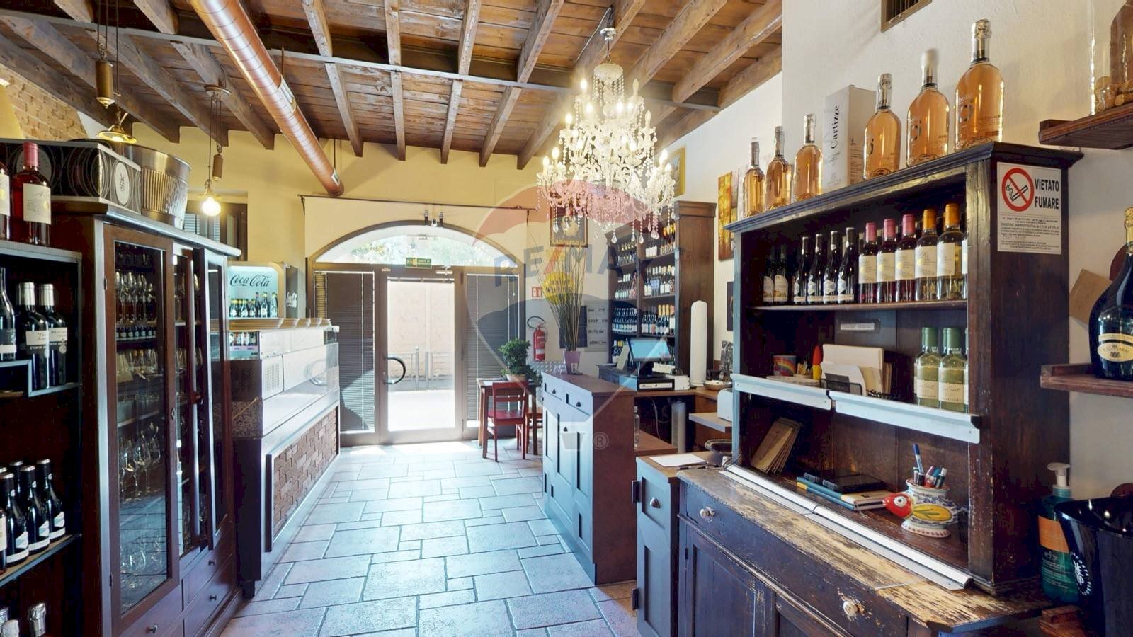 Ingresso - Locale Commerciale Via Matteotti
 
8, Arese - foto 3