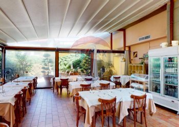 Sala da pranzo - Locale Commerciale Via Matteotti
 
8, Arese - foto 33