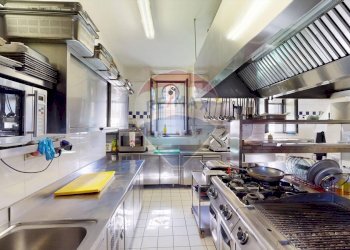 Cucina - Locale Commerciale Via Matteotti
 
8, Arese - foto 47