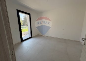 Stanza vuota - Trilocale VIA COSTALUNGA
 
1/4, Trieste - foto 17