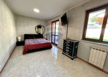 Camera / camera da letto - Quadrilocale Borgo di Terzo - foto 21