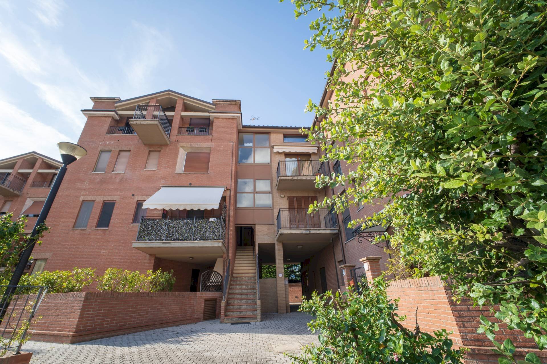 Foto 1 - Bilocale Via Don castaldi
 
14, San Gimignano - foto 1