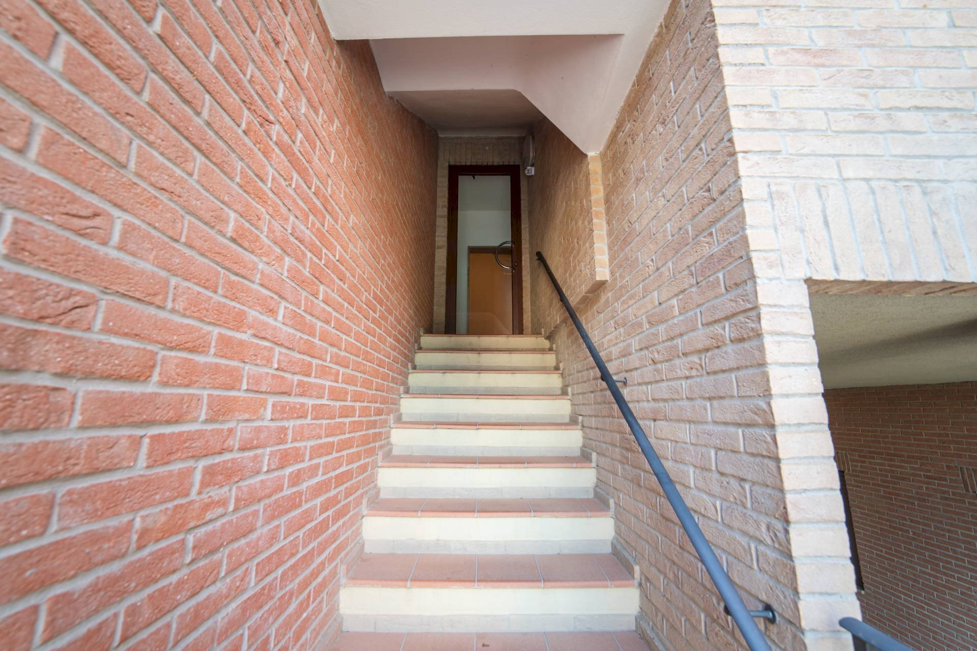 Foto 2 - Bilocale Via Don castaldi
 
14, San Gimignano - foto 2