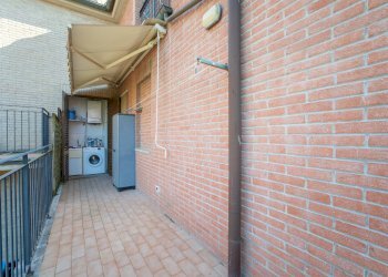 Foto 19 - Bilocale Via Don castaldi
 
14, San Gimignano - foto 19