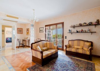 Foto 5 - Attico Piazza Cesare Terranova
 
5, Parabita - foto 5