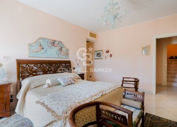 Foto 10 - Attico Piazza Cesare Terranova
 
5, Parabita - foto 10