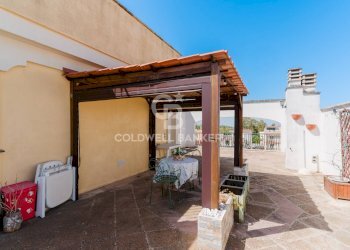 Foto 20 - Attico Piazza Cesare Terranova
 
5, Parabita - foto 20