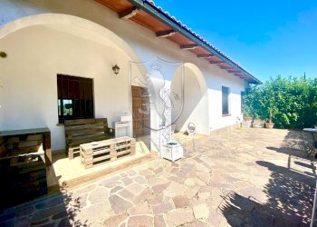 Foto 1 - Villa a Schiera Piazza Giuseppe Garibaldi
 
3, Sinalunga - foto 1