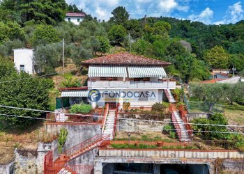 ESTERNO - Casa semi indipendente Via Gasparo Venturini
 
7, Massa - foto 3