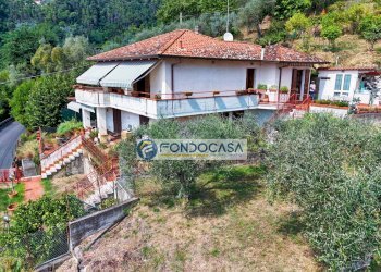 ESTERNO - Casa semi indipendente Via Gasparo Venturini
 
7, Massa - foto 40