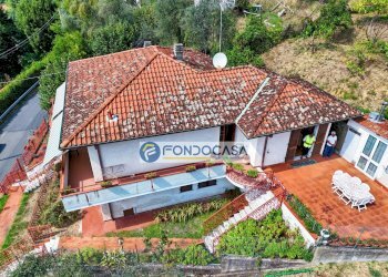 ESTERNO - Casa semi indipendente Via Gasparo Venturini
 
7, Massa - foto 4