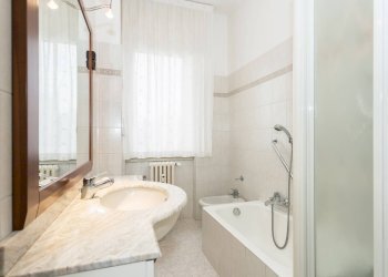 Foto 22 - Three-room apartment Via Carducci
 
21, Bergamo - photo 22