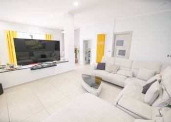 Foto 2 - Villa Strada dell'Alpina
 
76, San Benigno Canavese - foto 2