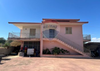 Casa all\'aperto - Villa via pietre nere cava ispica
 
41, Modica - foto 4