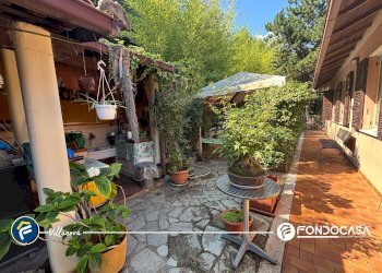 Foto 37 - Villa Località Martinetto, Cisano sul Neva - foto 35