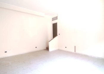 Foto 2 - Trilocale via Appia
 
442, Maddaloni - foto 2