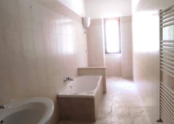 Foto 5 - Trilocale via Appia
 
442, Maddaloni - foto 5