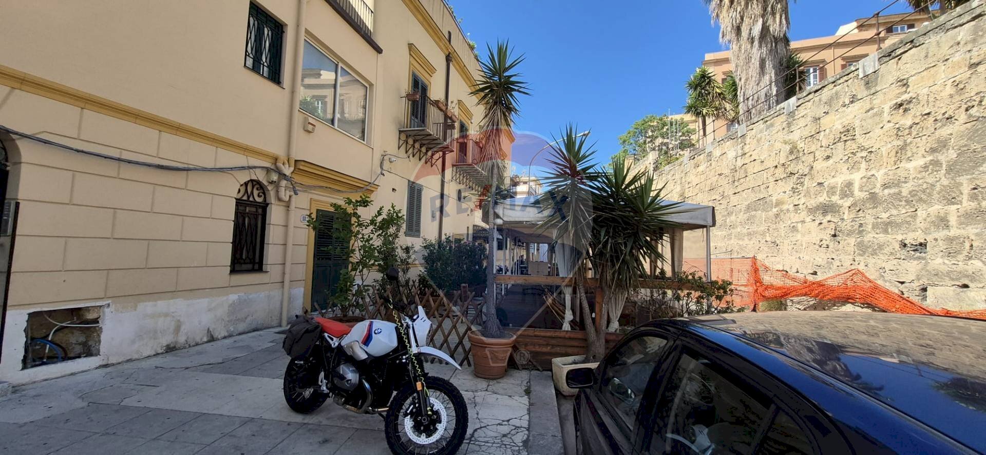 Edificio all\'aperto - Locale Commerciale VIA DEL BASTIONE
 
22, Palermo - foto 3