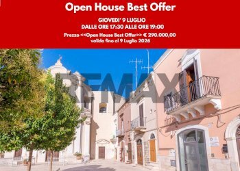 Edificio all\'aperto - Independent house Piazza Santa Maria Del Campo
 
12, Bari - photo 1