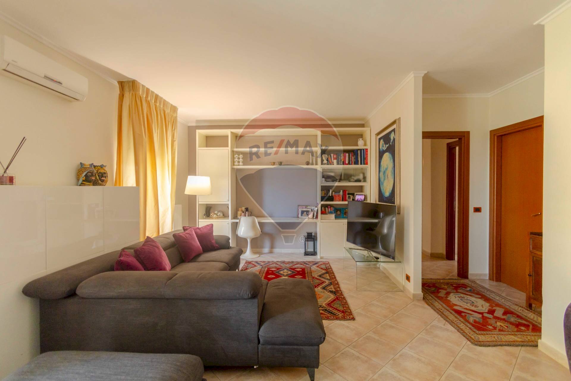 Soggiorno - Quadrilocale Via Antonio De Curtis
 
9, Bari - foto 1