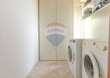 Lavanderia - Quadrilocale Via Antonio De Curtis
 
9, Bari - foto 11