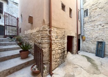 Foto 17 - Independent house Via Ponte Giulio
 
2/4, Andria - photo 17