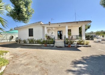 Foto 13 - Rustic STRADA PROVINCIALE 13
 
NC, Trani - photo 13